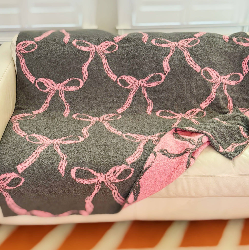 Preppy Bow Plush Blanket