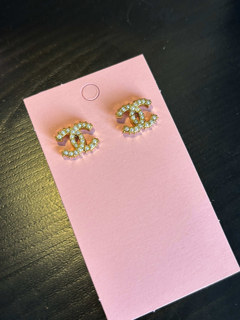 Pretty in Pearls Studs 14k Gold Plated