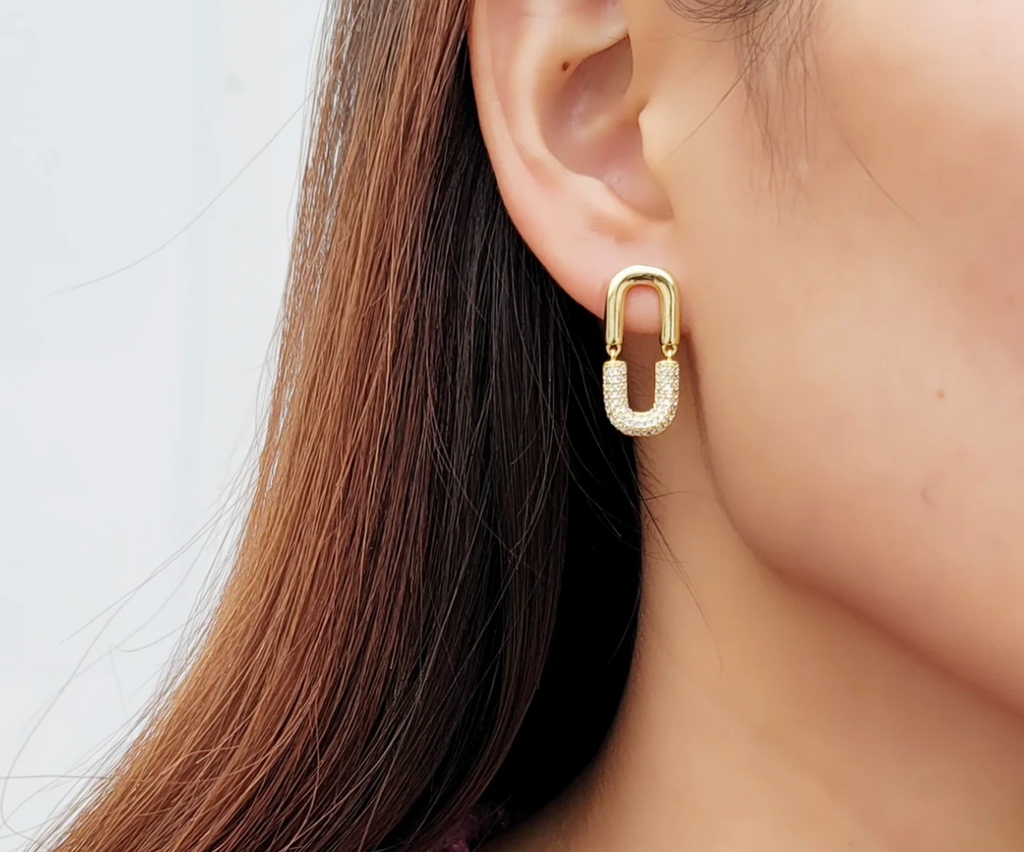 Classic Oval Earrings 18k Gold Plated